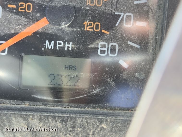 image for item EE7792 1997 Volvo WG Series  flatbed truck