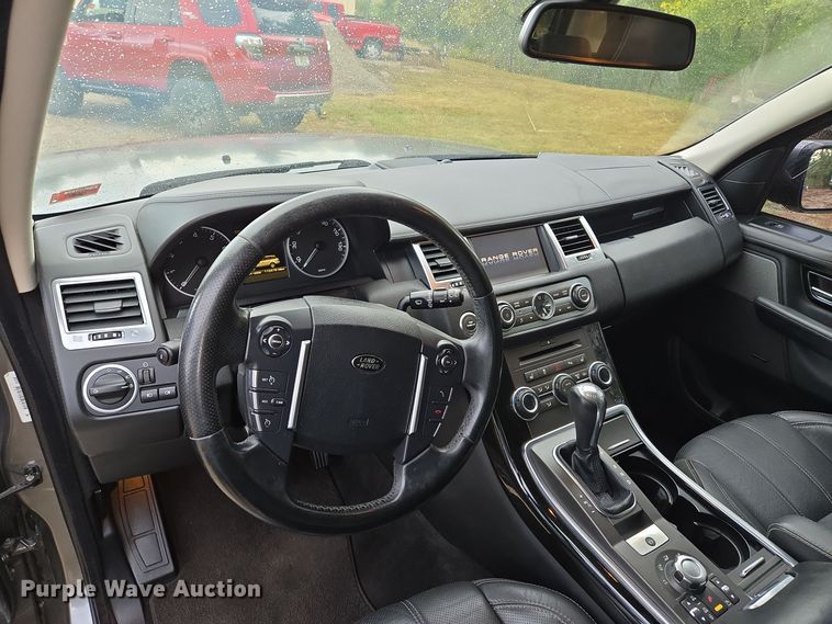 image for item EE8526 2011 Land Rover  Range Rover  SUV