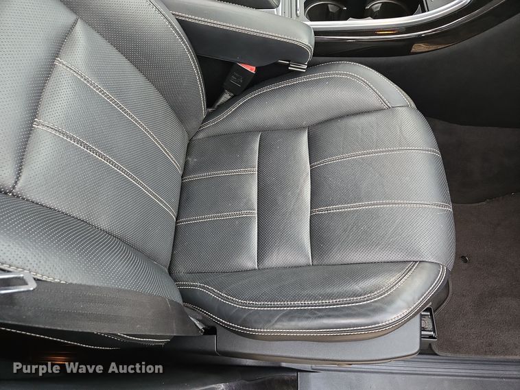 image for item EE8526 2011 Land Rover  Range Rover  SUV