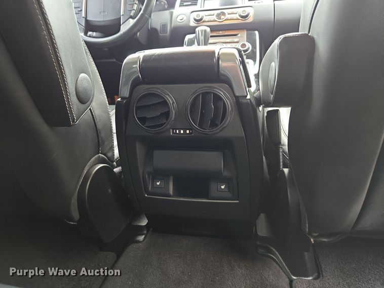 image for item EE8526 2011 Land Rover  Range Rover  SUV