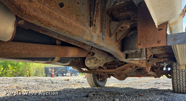 image for item EE8553 2001 Dodge Ram 2500 pickup truck