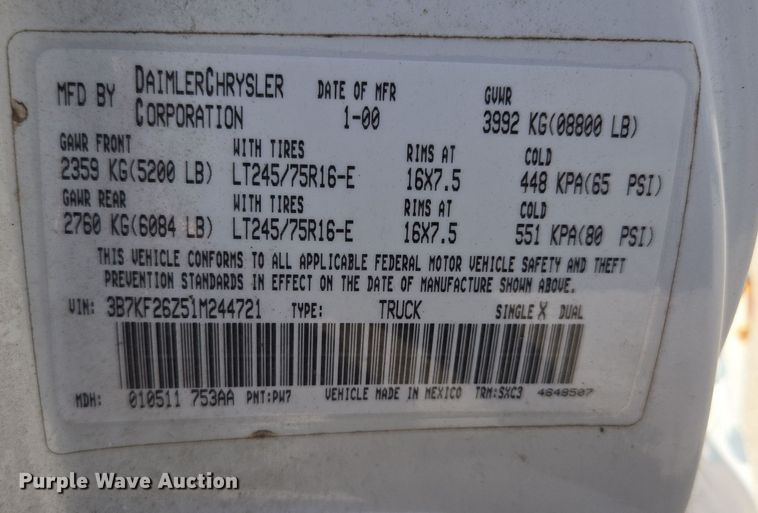 image for item EE8553 2001 Dodge Ram 2500 pickup truck