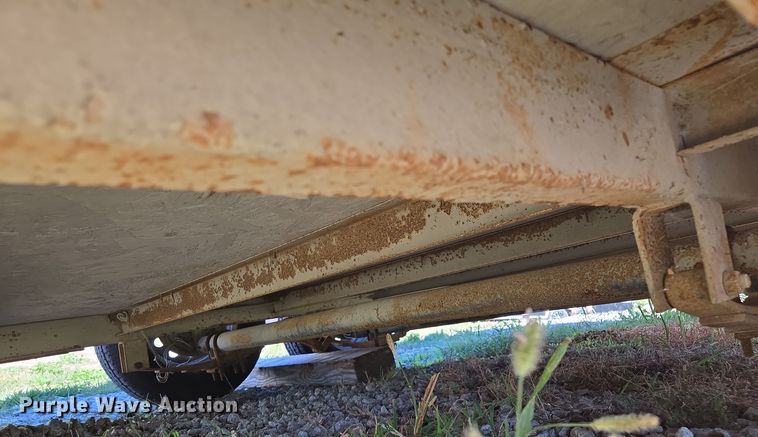 image for item EE8555 2019 United Trailers enclosed cargo trailer