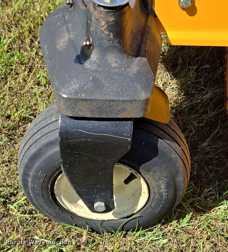 image for item EE8570 Cub Cadet RZT S 42 lawn mower