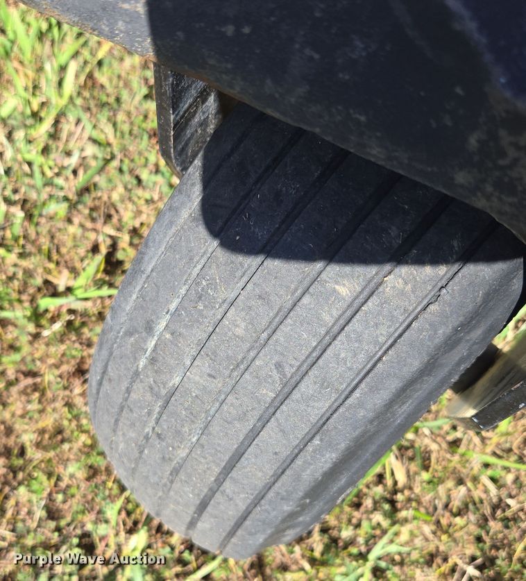 image for item EE8570 Cub Cadet RZT S 42 lawn mower