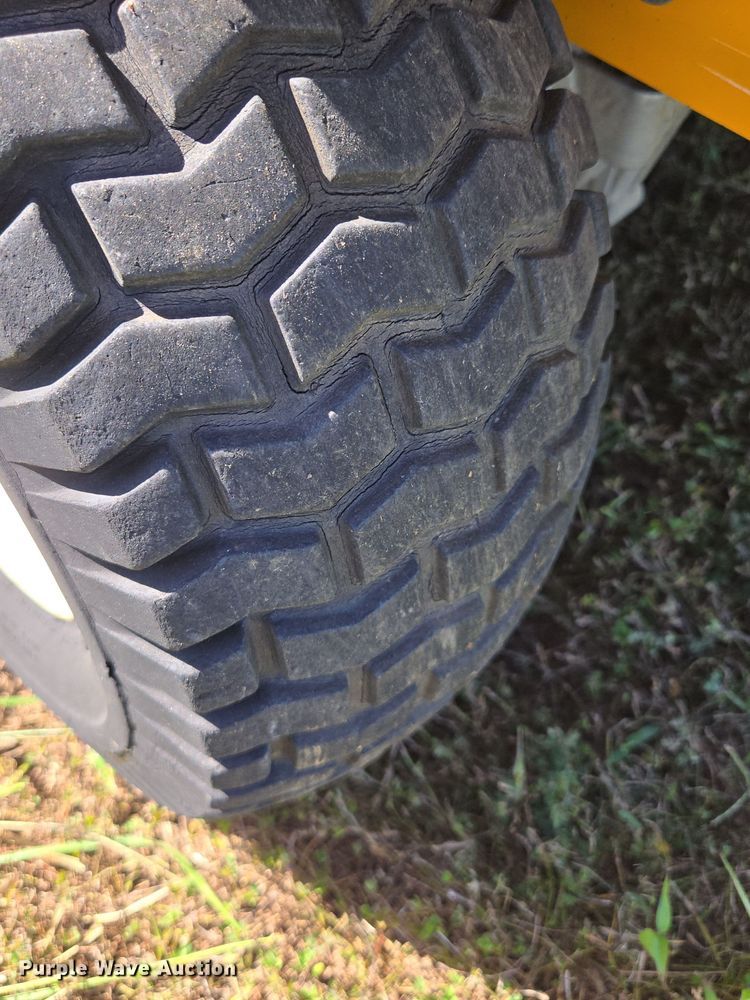 image for item EE8570 Cub Cadet RZT S 42 lawn mower