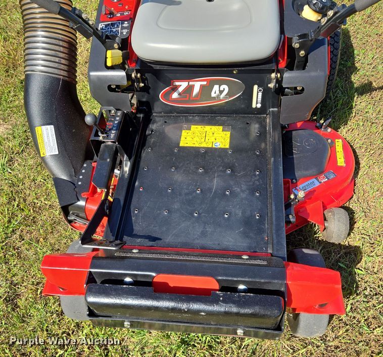 image for item EE8571 Gravely  ZT42 ZTR lawn mower