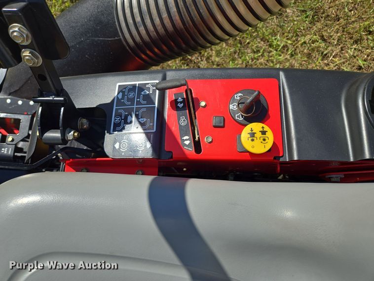 image for item EE8571 Gravely  ZT42 ZTR lawn mower