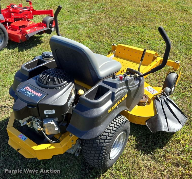 image for item EE8572 2014 Hustler  Raptor  ZTR lawn mower