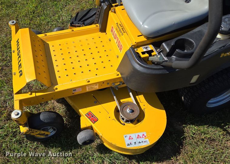 image for item EE8572 2014 Hustler  Raptor  ZTR lawn mower