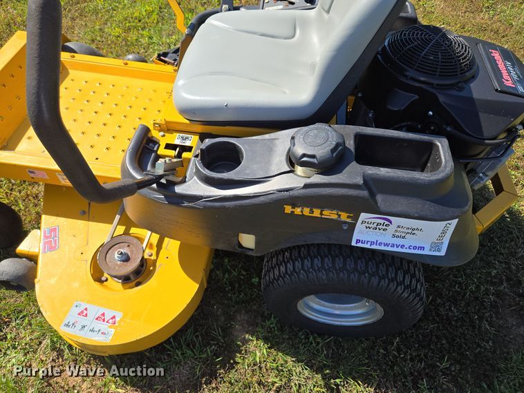 image for item EE8572 2014 Hustler  Raptor  ZTR lawn mower