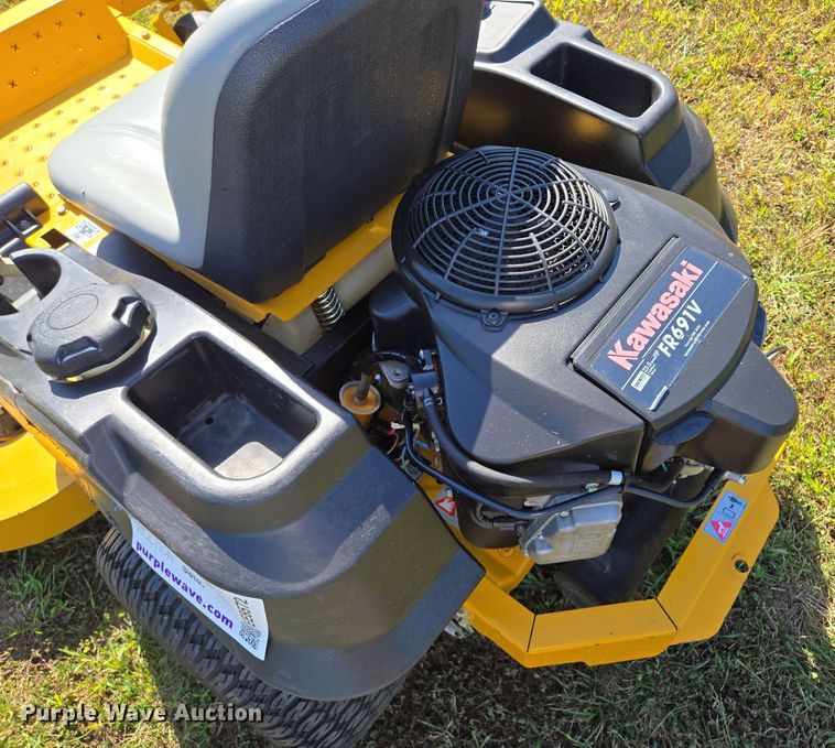 image for item EE8572 2014 Hustler  Raptor  ZTR lawn mower