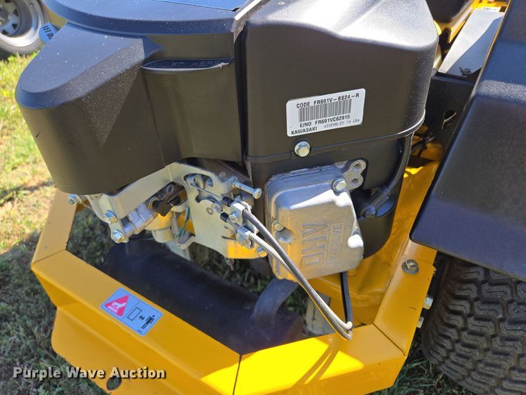 image for item EE8572 2014 Hustler  Raptor  ZTR lawn mower