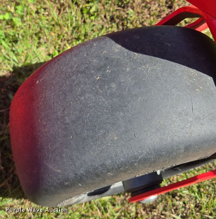 image for item EE8573 Gravely  ZT HD-60  ZTR lawn mower