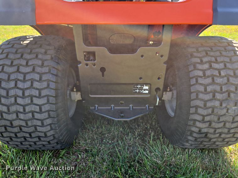 image for item EE8574 2018 Husqvarna  YTH 20K42 lawn mower