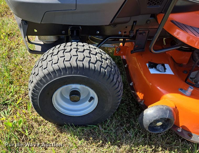 image for item EE8574 2018 Husqvarna  YTH 20K42 lawn mower