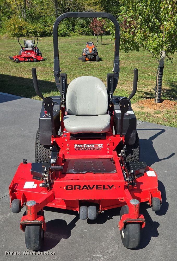image for item EE8575 Gravely  Pro-Turn Commercial  ZTR lawn mower