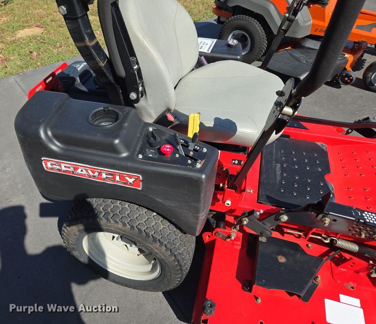 image for item EE8575 Gravely  Pro-Turn Commercial  ZTR lawn mower