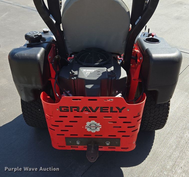 image for item EE8575 Gravely  Pro-Turn Commercial  ZTR lawn mower