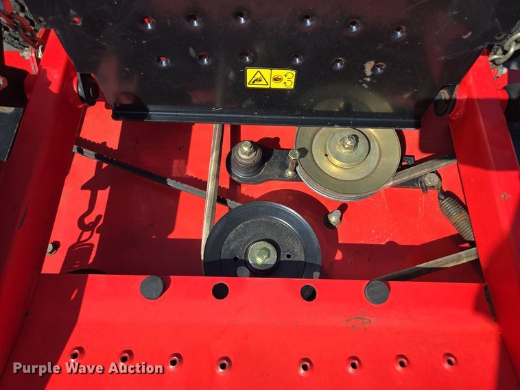 image for item EE8575 Gravely  Pro-Turn Commercial  ZTR lawn mower