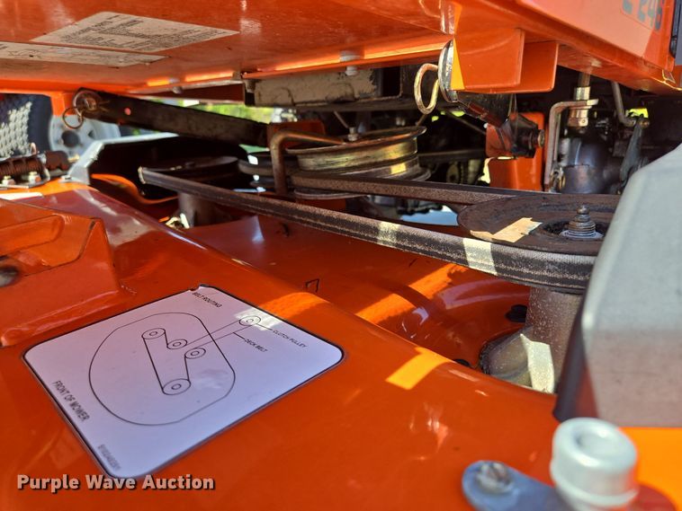 image for item EE8576 2016 Husqvarna Z 246 ZTR lawn mower