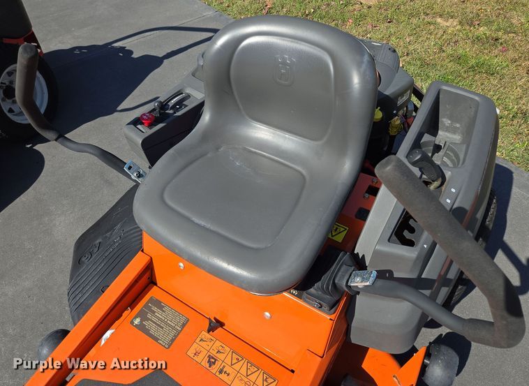 image for item EE8576 2016 Husqvarna Z 246 ZTR lawn mower
