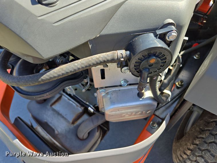 image for item EE8576 2016 Husqvarna Z 246 ZTR lawn mower