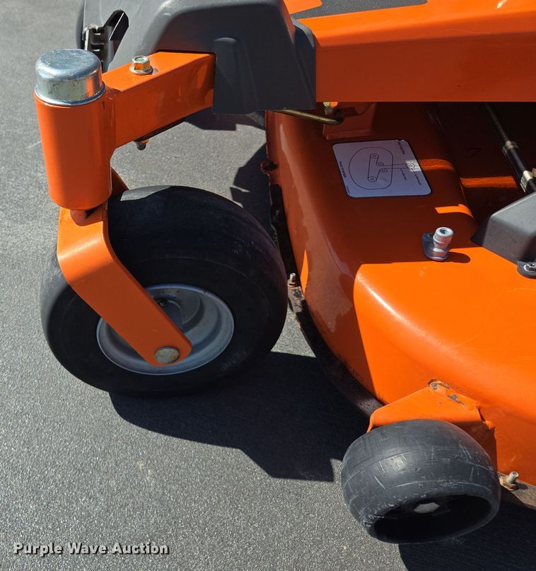 image for item EE8576 2016 Husqvarna Z 246 ZTR lawn mower