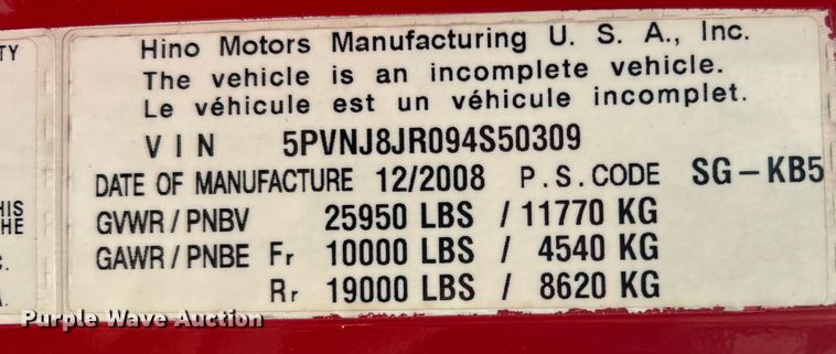 image for item EG0680 2009 Hino 268 box truck