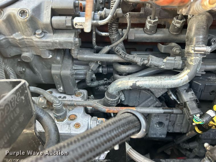 image for item EG1064 2013 Peterbilt  337 delivery truck