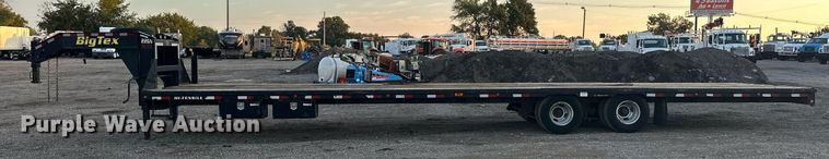 image for item EG1068 2015 Big Tex 22GN-40BK equipment trailer