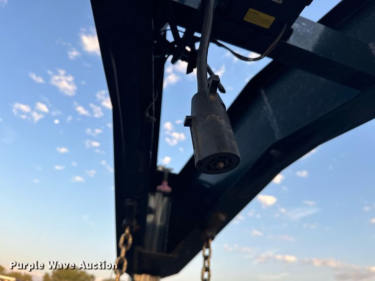 image for item EG1068 2015 Big Tex 22GN-40BK equipment trailer