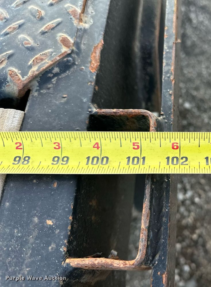 image for item EG1068 2015 Big Tex 22GN-40BK equipment trailer