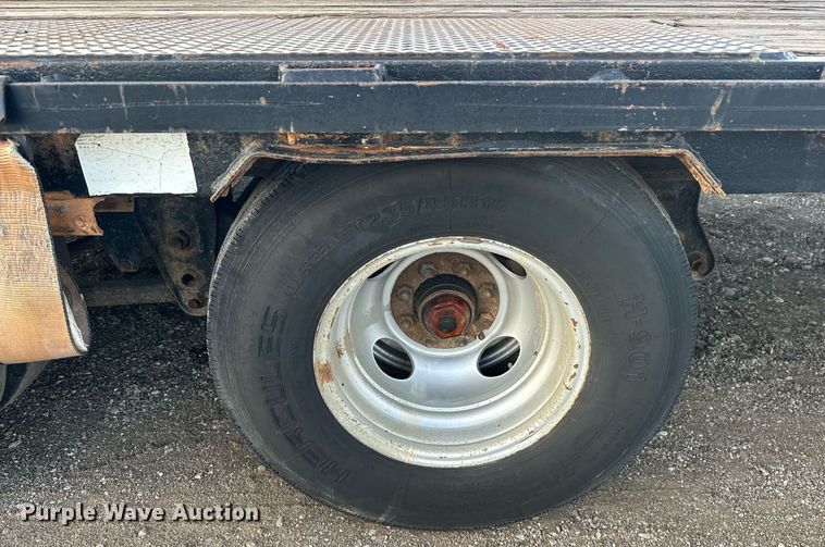 image for item EG1068 2015 Big Tex 22GN-40BK equipment trailer