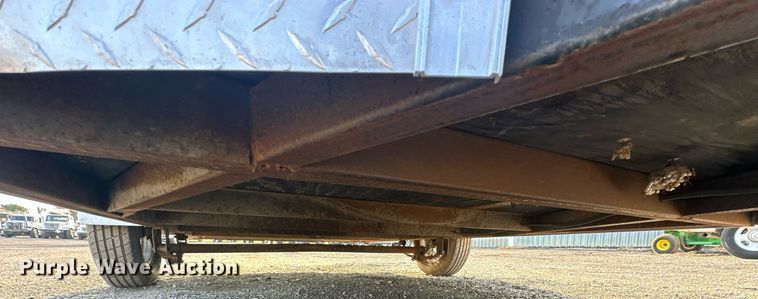 image for item EG1072 2012 Forest River  Continental fiber optic trailer