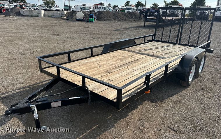 image for item EG1075 2014 Bulldog  716E utility trailer