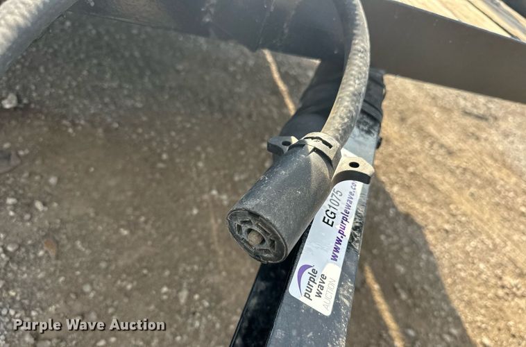 image for item EG1075 2014 Bulldog  716E utility trailer