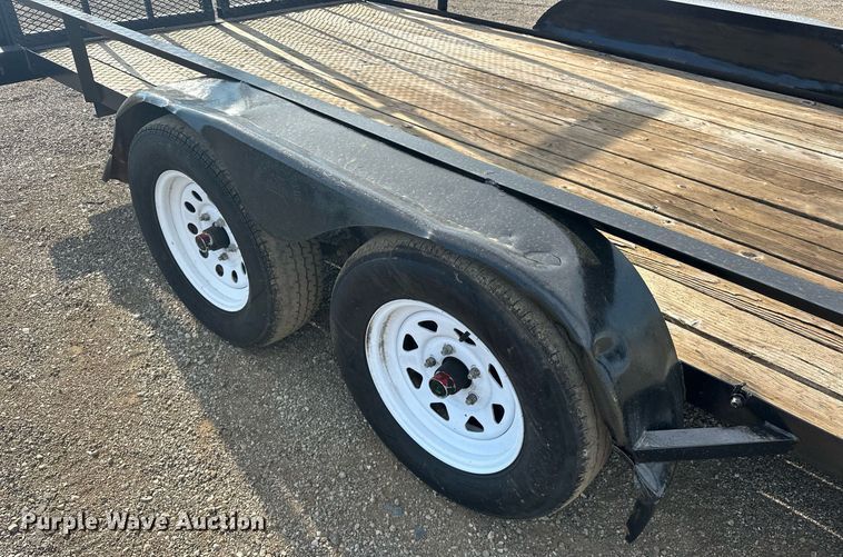 image for item EG1075 2014 Bulldog  716E utility trailer