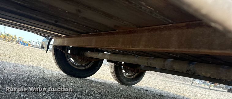 image for item EG1075 2014 Bulldog  716E utility trailer