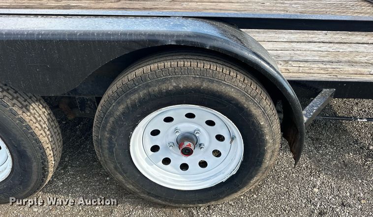 image for item EG1075 2014 Bulldog  716E utility trailer