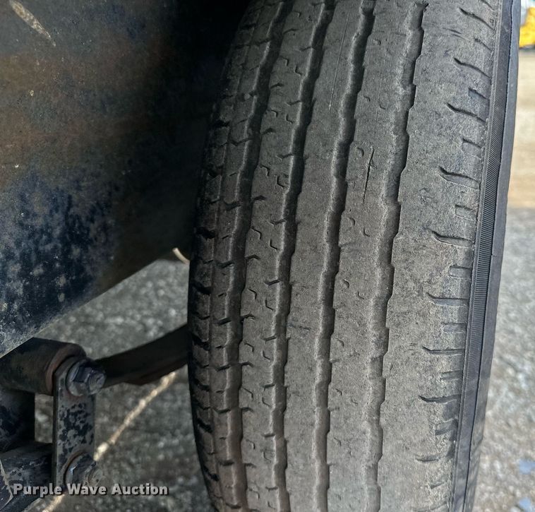 image for item EG1075 2014 Bulldog  716E utility trailer