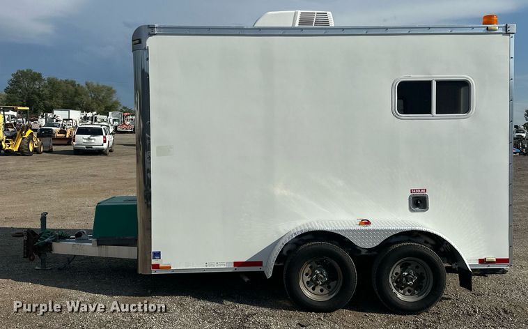 image for item EG1076 2010 Forest River  fiber optic trailer 