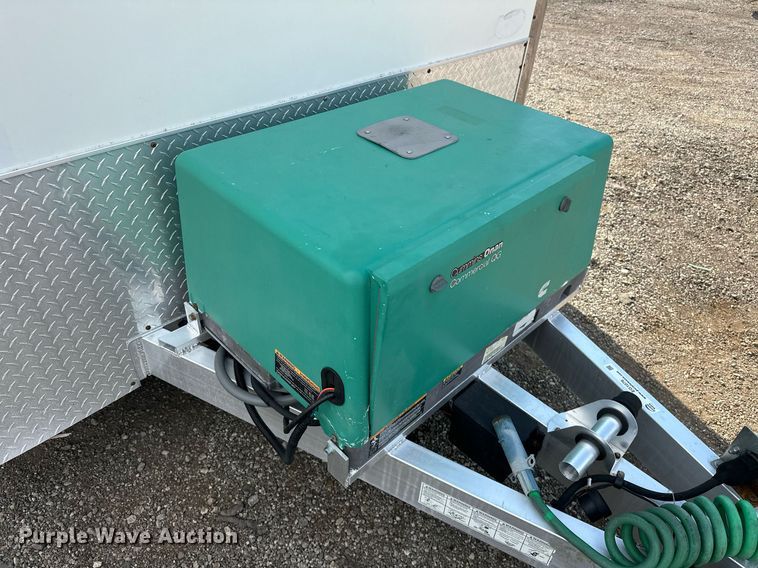 image for item EG1076 2010 Forest River  fiber optic trailer 