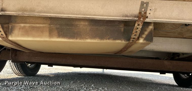 image for item EG1076 2010 Forest River  fiber optic trailer 