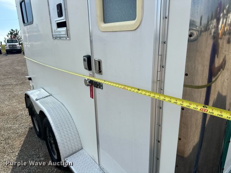 image for item EG1076 2010 Forest River  fiber optic trailer 