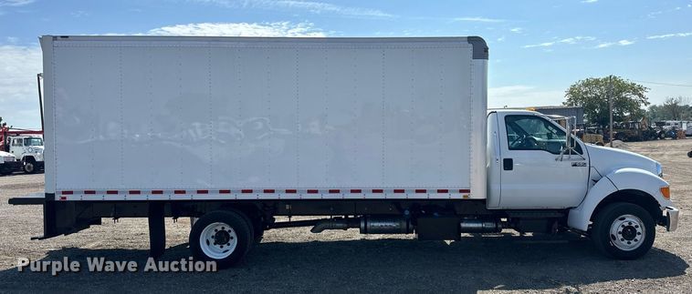 image for item EG1087 2013 Ford  F650 box truck