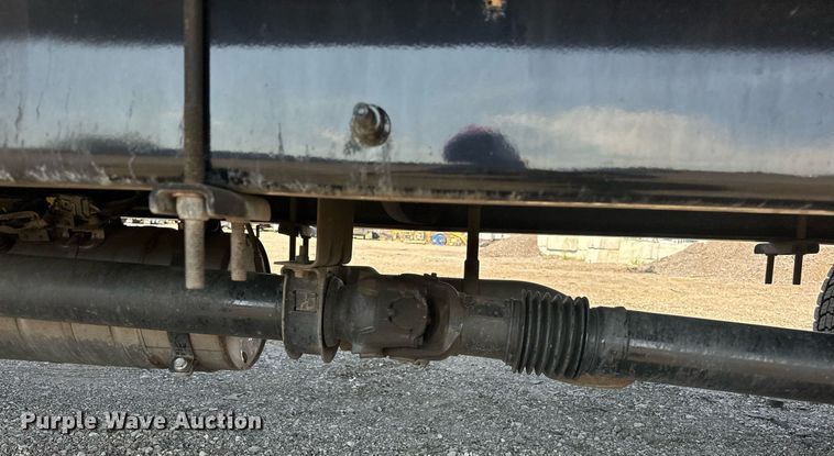 image for item EG1087 2013 Ford  F650 box truck