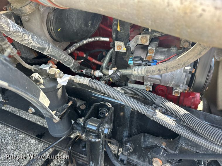 image for item EG1087 2013 Ford  F650 box truck