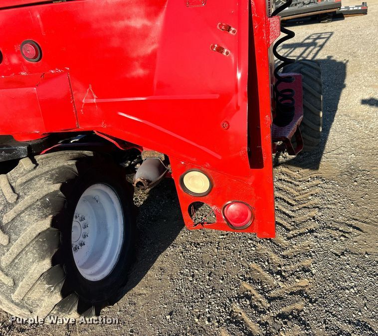 image for item EG1095 2000 Moffett M5000 forklift