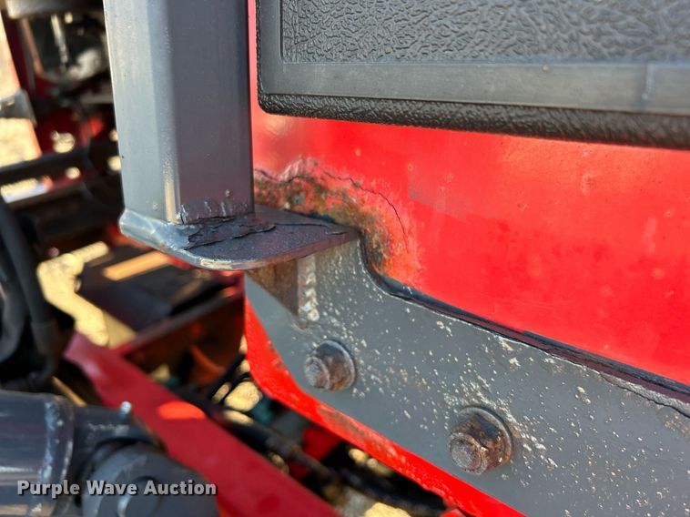 image for item EG1095 2000 Moffett M5000 forklift